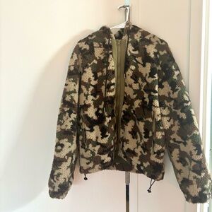 Forever 21 Camouflage Fleece Jacket